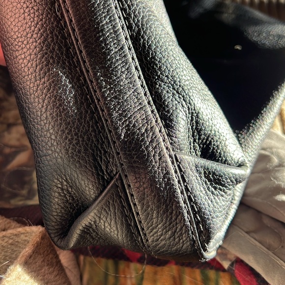 Stylish black Coach Penelope Hobo Leather handbag with silver hardware. - Picture 16 of 16